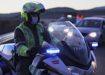 Fallece un motorista tras colisionar con un turismo en la A-49 en Bormujos