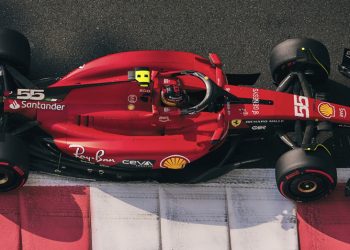 ¿Seguirá Carlos Sainz en Ferrari esta temporada?