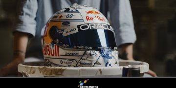 Red Bull homenajea a Zandvoort con cascos y monos especiales para Verstappen y Hadjar